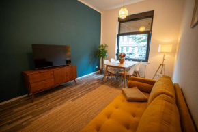 RR - Spacious Apartments - Central - Parking